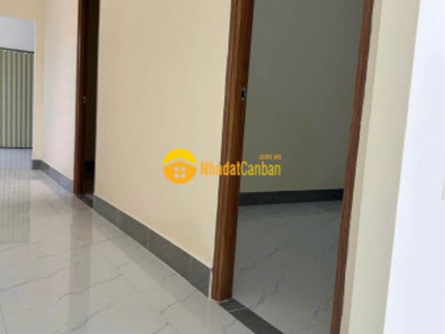 Bể nợ nên bán lại căn nhà 200m2 của ông bà ở xã tân thông hội củ chi giá 830 triệu