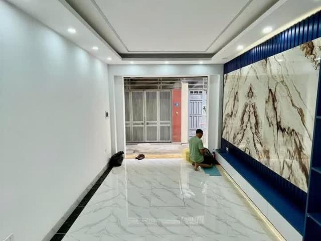 Bằng Liệt 101/112M 5T MT12.8 26.4tỷ Hoàng Mai