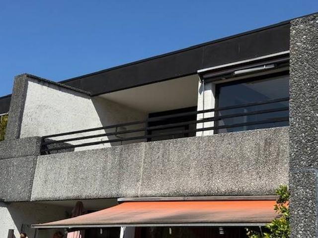 B. O. Südstadt: 2 Zimmer ETW mit großem Südbalkon