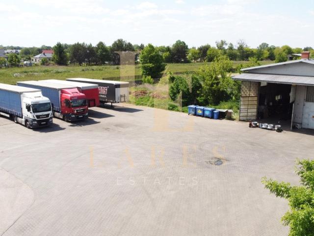 Błonie, Nowakowskiego, 8 000 m2
