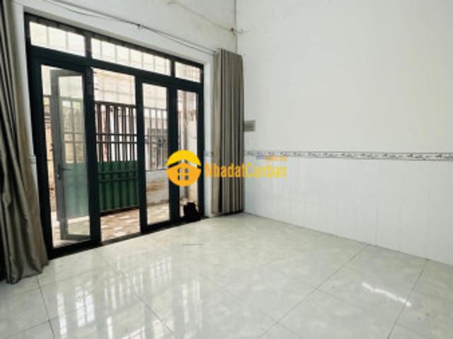B.á.n nhà phạm văn đồng hiệp bình chánh 2 tầng kiên cố, dt 46m2