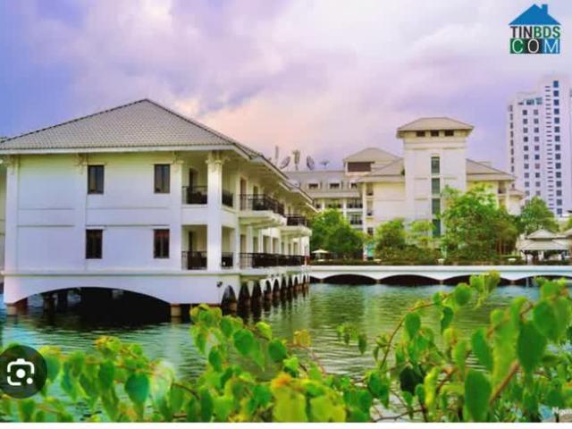 B.A.N nhà Từ Hoa view khách sạn 5sao sheraton và intercon vị thế đắc địa 176M 8 tầng mặt tiền