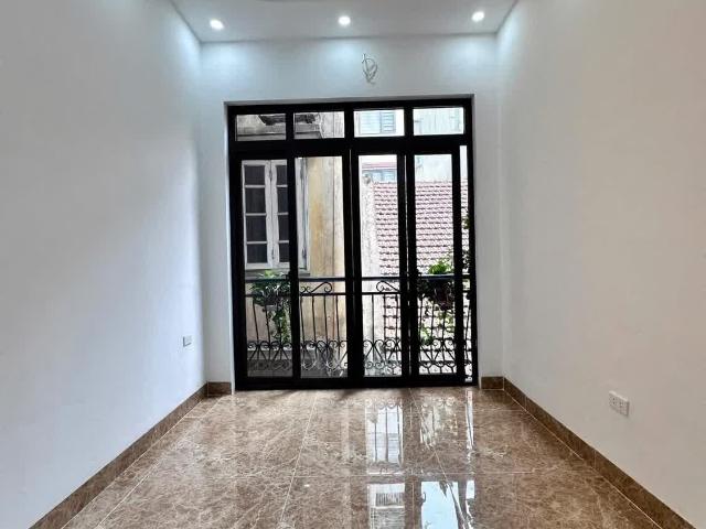 B.Á.N Nhà Yên Phụ 25M2 Chỉ 7,5 Tỉ Nhà Mới Xây Một Bước Ra Phố