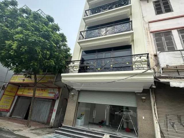 B.án Nhà phố Âu Cơ, DT56m2, 8 tầng thang máy, MT6m, gần LOTTE Tây Hồ, công viên nước Hồ Tây, Phố