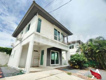 บ้านเดี่ยว 2 ชั้น หมู่บ้านเงียบสงบ เข้า ออกได้หลายเส้นทาง ใกล้สนามบินสุวรรณภูมิ ติดมหาวิทยาลัยม.หัวเฉียว