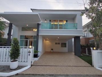 บ้านเดี่ยว 2 ชั้น ในโครงการ ห่างจากสี่แยกหนองประทีป เพียง 700 เมตร HSMC3163