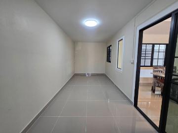 บ้านเดี่ยวหลังใหญ่ รีโนเวทใหม่ กว้างขวาง ทำเลดี ต้นโครงการ หมู่บ้าน พฤกษ์ลดา2 ถนนไสวประชาราษฎร์ ลำลูกกา คลอง4 ลาดสวาย ปทุมธานี เฟอร์ฯพร้อมอยู่