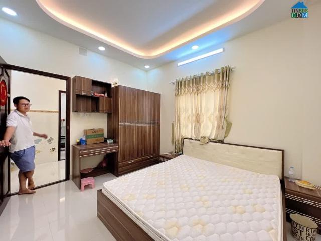 B.Án Gấp Khu Biệt Thự Đắc Địa Dương Khuê – DTSD 240M 2 Xây Dựng Kiên Cố, Văn Minh – SHR Vuông