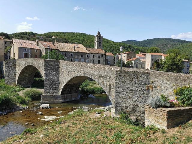 B&B a vendre dans le Languedoc Roussillon 450m² Saint Pons de Thomières