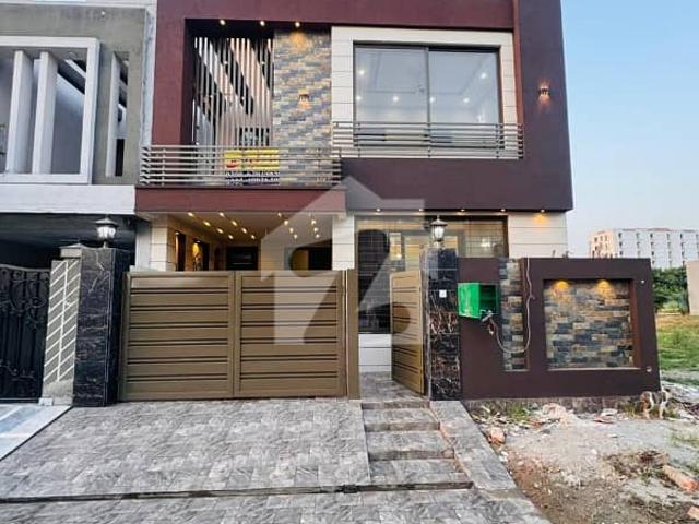 B Block Beautifull House For Sale