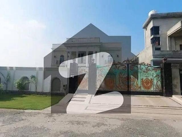 B block 1 kanal plot for sale near to all facility