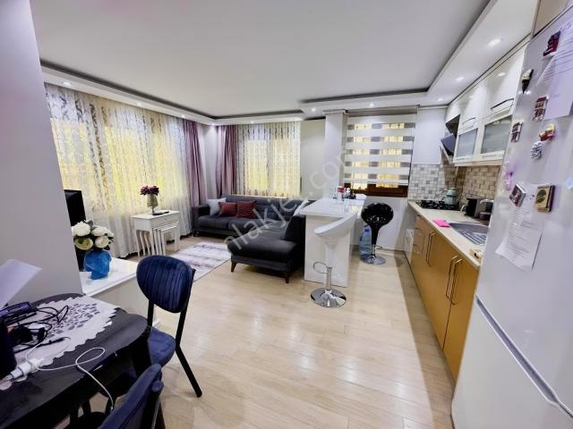 B.evler Yayla'da Yeni Binada 1.kat 2+1 70 M2 Bahçeli Nizam