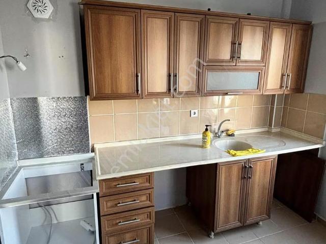 B&f Hurma Emlaktan Hurmada Kiralık 2+1 Ayrı Mutfak