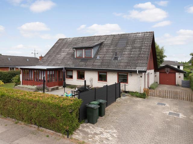 Bøgevænget 6
