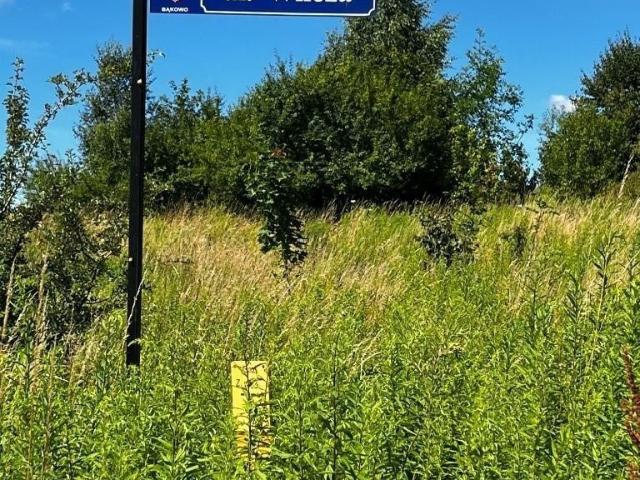 Działka 953 m² z pełnym uzbrojeniem i MPZP w Bąkowie