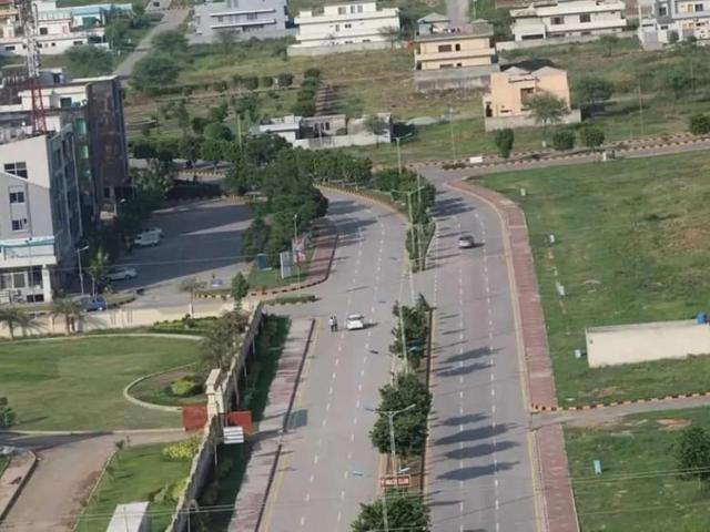 B. 17 F block 25x50 Corner plot for sale Islamabad B 17 ID 49828