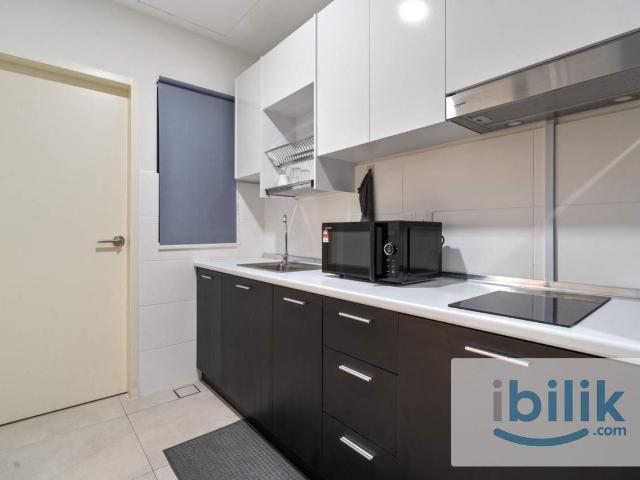 B 10 05 ROOM 2