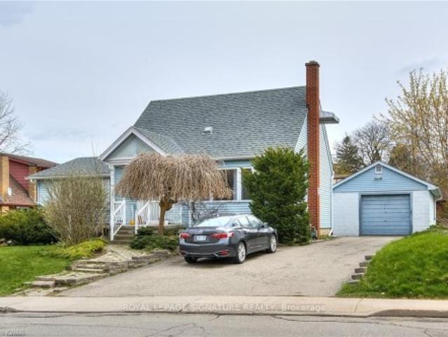B 29 Marshall Street, Waterloo, ON, N2J 2T3 house for lease | Listing ID X13558 | Royal LePage