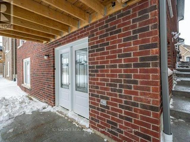 B 509 Clayton Avenue, Peterborough, ON, K9K 0H6 house for lease | Listing ID X13591 | Royal LePage