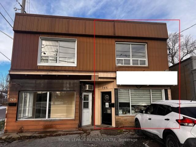 B 745 Lakeshore Road E, Mississauga, ON, L5E 1C6 house for lease | Listing ID W13433 | Royal LePage