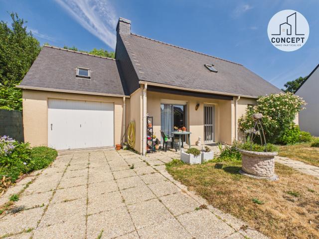 B 728 A vendre VIAGER OCCUPE maison 102 m2 LARMOR PLAGE