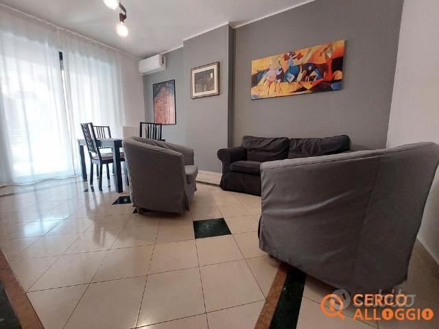 BA 8064 Appartamento con 2 camere in zona Libertà