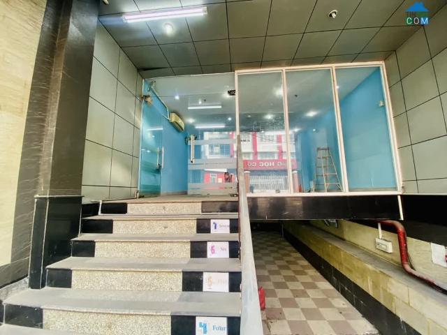 Bá Tòa Nhà MT Lê Bình Có Hàm Thang Máy 7 Tầng DTSD 580M2 Cho Thuê 90 Triệu Giá Bán 38 Tỷ