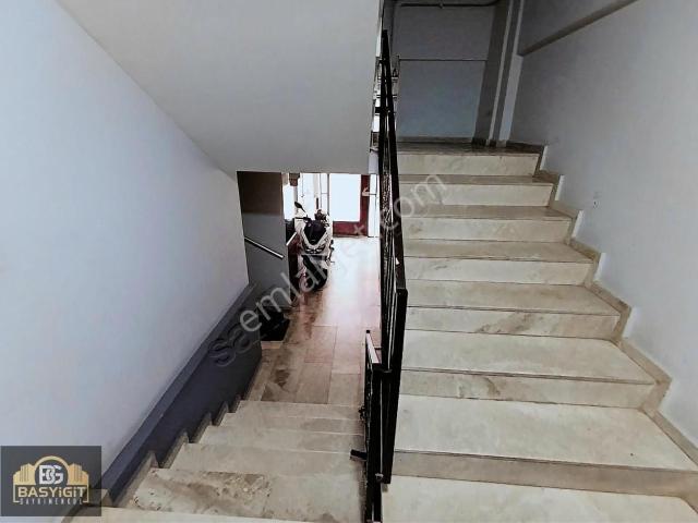Başyiğit Gm. İnönü Mh.adliye Yakını 3+1,125m2. Satılık Daire