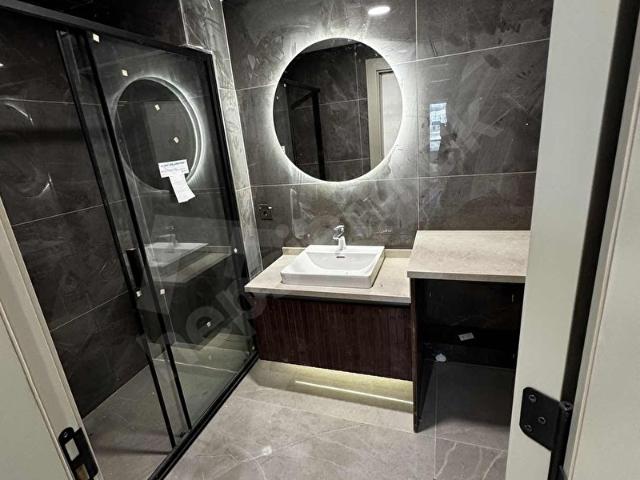 BAŞAKŞEHİR KAYAREHİRDE SATILIK 3+1 DARİE
