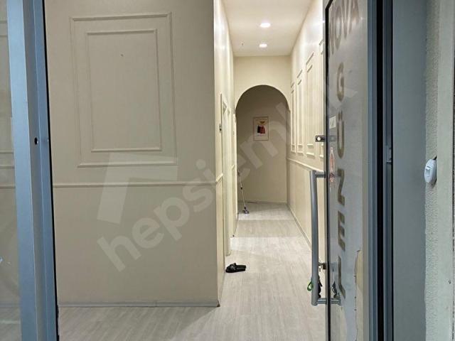 BAŞAKŞEHİR KENT MEYDANI PARK MAVERA 1 KİRALIK BOŞ 55M2 DÜKKAN