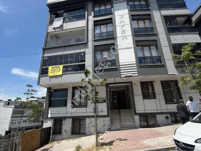 Başakşehir Altınşehir Satılık 3+1 Arakat