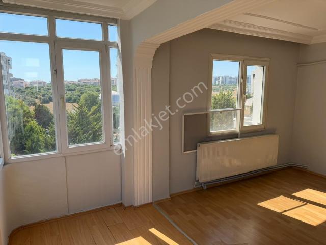 Başakkent Sitesinde Kiralık 3+1 Daire