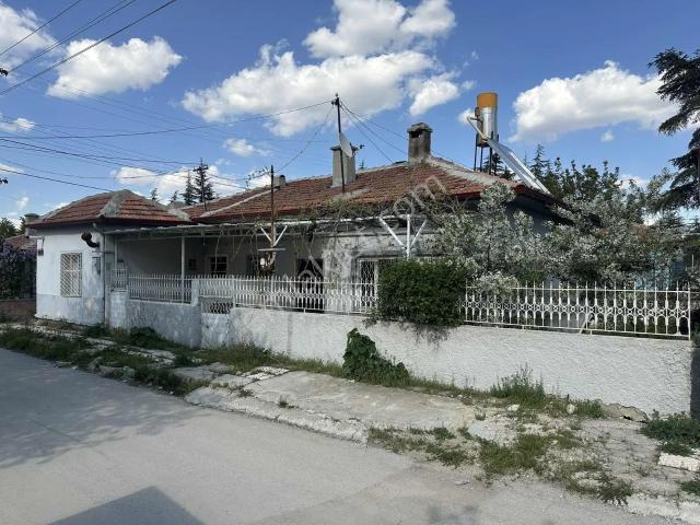 Başarı Emlak'tan Gülbahçe Mah 81 Evlerde Satılık Müstakil Ev