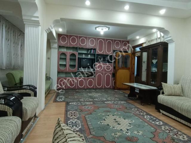 Bağbaşı Sağlık Ocağı Mevkide* Kiralık Eşyalı 3+1 Arakat 140m2