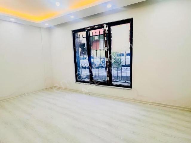 Bağcılar 2+1 Düz Giriş Yeni Bina