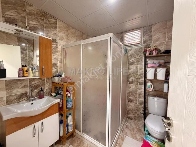 Bağcılar Zümrütkent Civarı İçi Tertemiz 3+1 Acil Satılık
