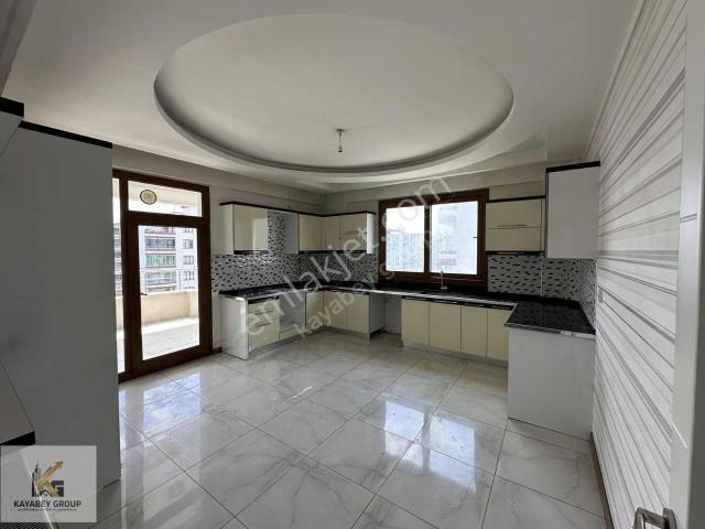 Bağcılar Ataşehir 2 Satılık Son Kat 4+1