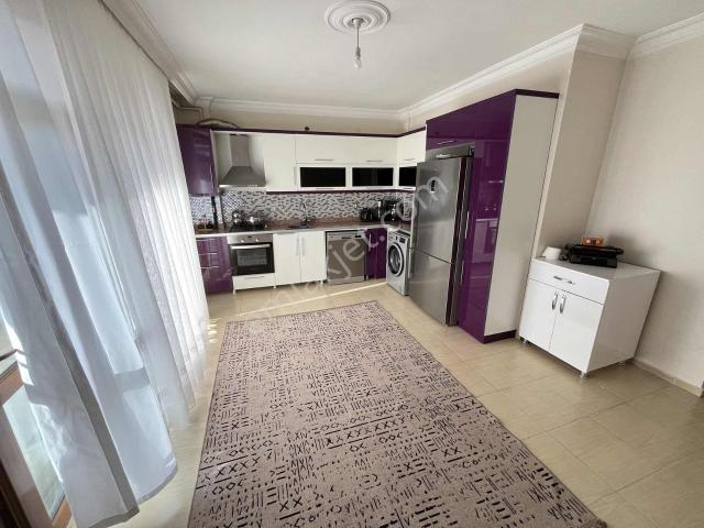 Bağcılar Bölgesi Evrim Alataş Cad. Gökkuşağı Villaları Yanı