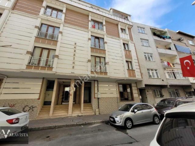 Bağcılar Da Satılık Ters Dubleks 4+1 Daire