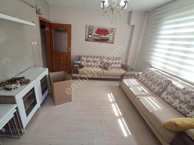 Bağcılar Fatih Mh. 1+1 Kiralık Eşyalı Daire çiftlik Tarafında