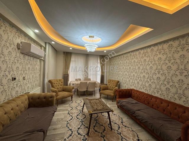 Bağcılar Göletli Civarı Geniş 3+1 Yüksek Giriş Satılık Daire