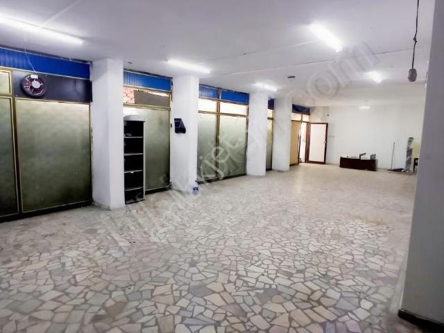 Bağcılar Merkez De Satılık 120 M2 İşyeri, Meydana Yakın