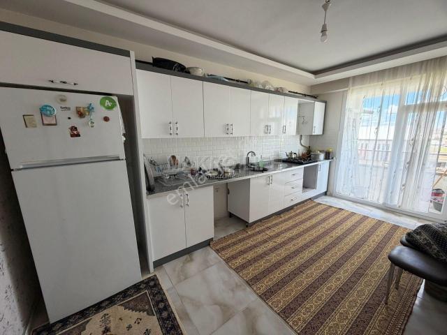 Bağcılarda Yatay Mimari 3+1 Lüks Satılık Daire