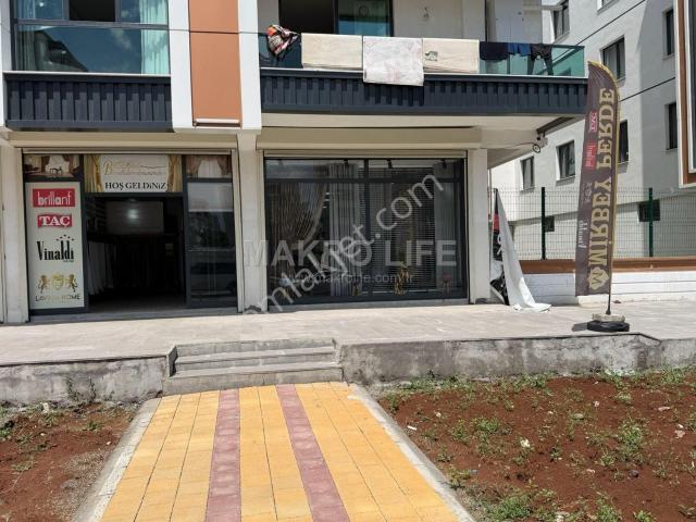 Bağcılarda 155 M2 Devren Kiralık Perdeci Full Yapılı