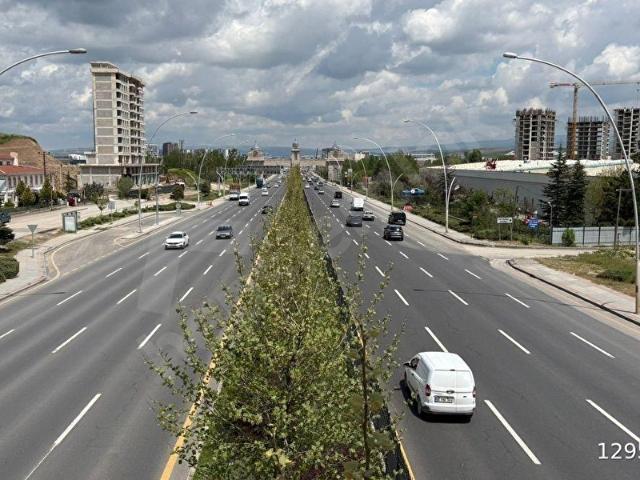 BAĞCI'DAN PROTOKOL YOLU ÜZERİNDE PRESTİJLİ KONUMDA KİRALIK ARSA