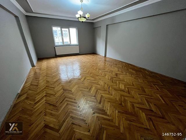 BAĞCILAR MEYDAN'DA 3+1 EBEVEYN BANYOLU 145 M2, ASANSÖRLÜ DAİRE
