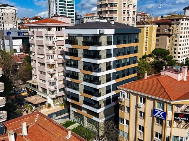 BAĞDAT CADDESİ'NE 2. BİNA 3+1 SATILIK DAİRE