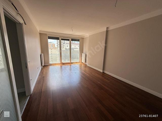 BAĞDAT CADDESİNE YAKIN SIFIR BİNADA ARMADA'DAN 2+1 DAİRE