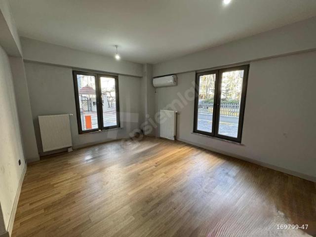 Bağdat Caddesinde 1+1 55 m Sıfır Daire