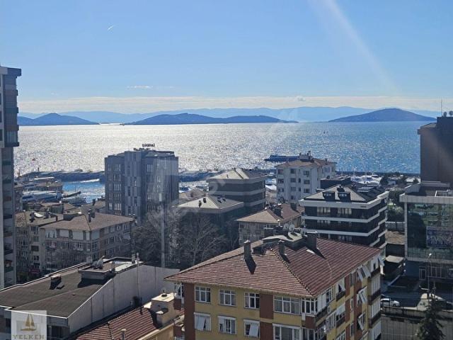 BAĞDAT'A 3.BİNA KAPANMAZ DENİZ MANZARALI SIFIR DUBLEX